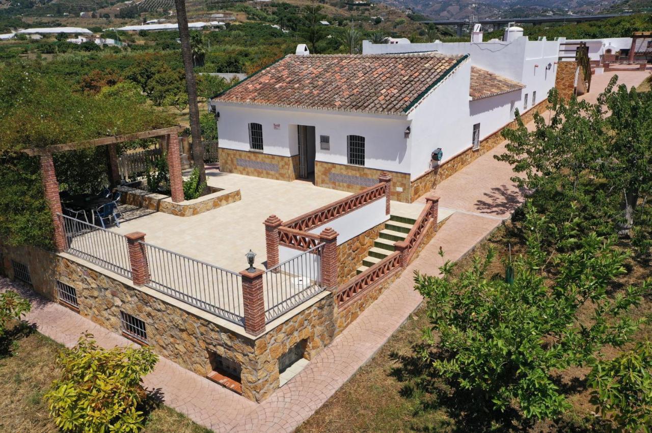 Villa El Crucero With Pool And Jacuzzi Spainsunrentals 1035 Nerja Exterior photo