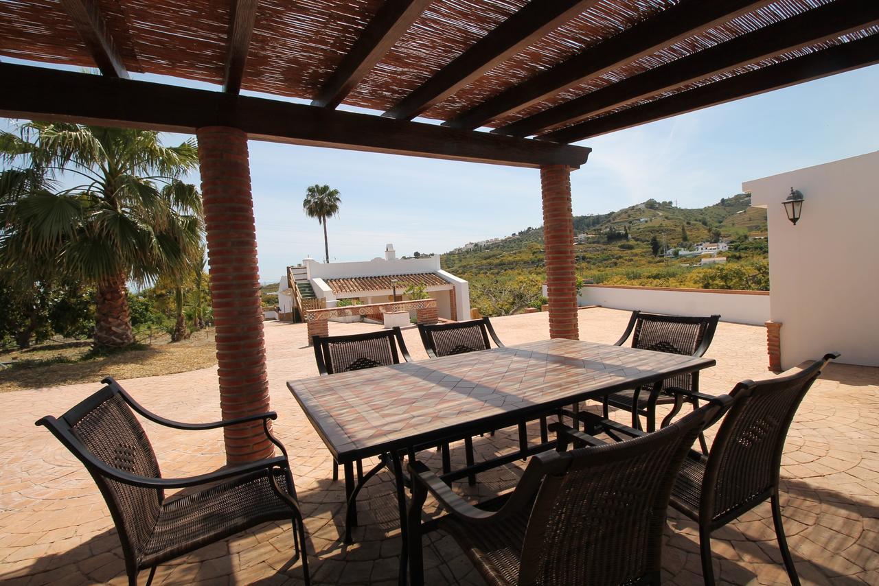 Villa El Crucero With Pool And Jacuzzi Spainsunrentals 1035 Nerja Exterior photo