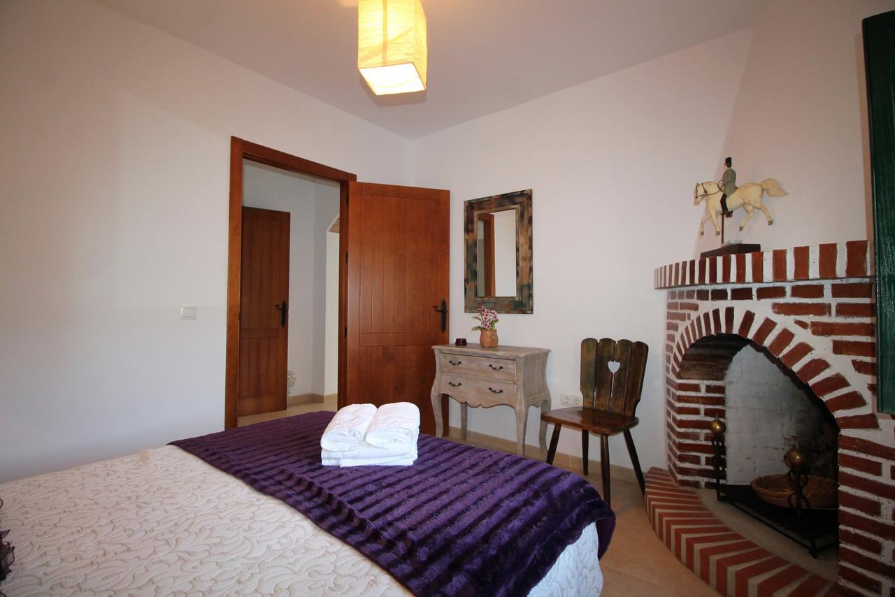 Villa El Crucero With Pool And Jacuzzi Spainsunrentals 1035 Nerja Exterior photo